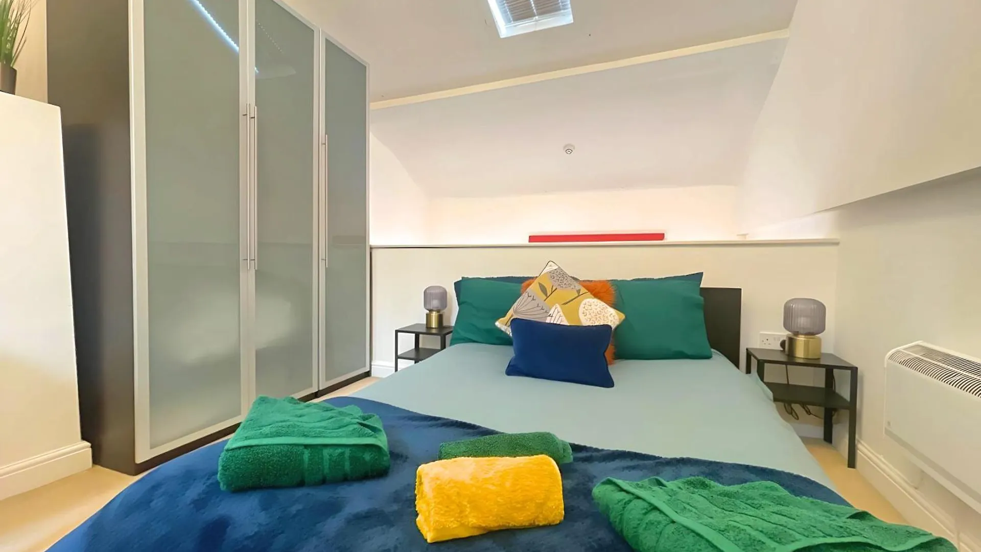 Vibrant Loft Apartment In Grade II Listed Georgian Building Sheffield 0*,  Egyesült Királyság